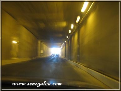 tunnel-dakar-soumbejoune.JPG